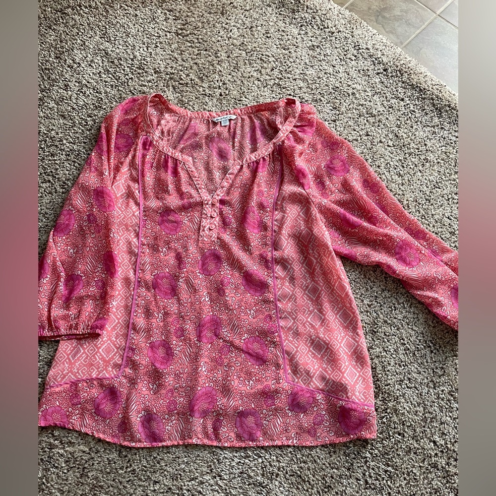 Women’s size XL sheer top American Eagle
